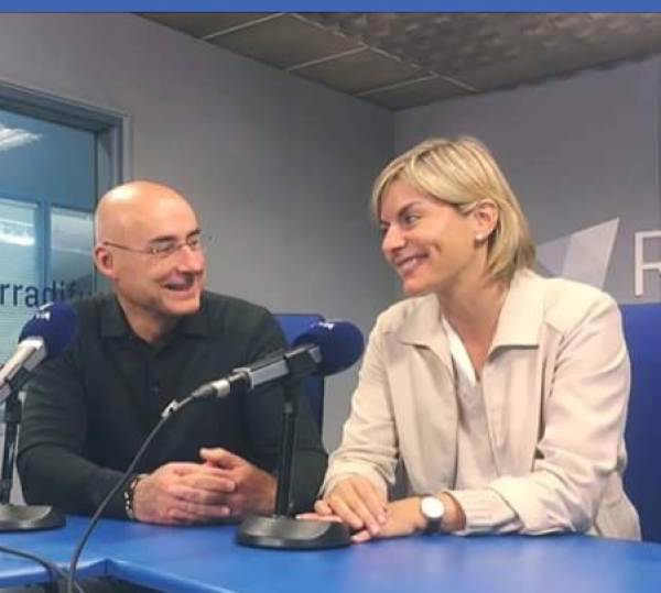 COOPERAND EN LA RÁDIO BECARIS ANDORRA